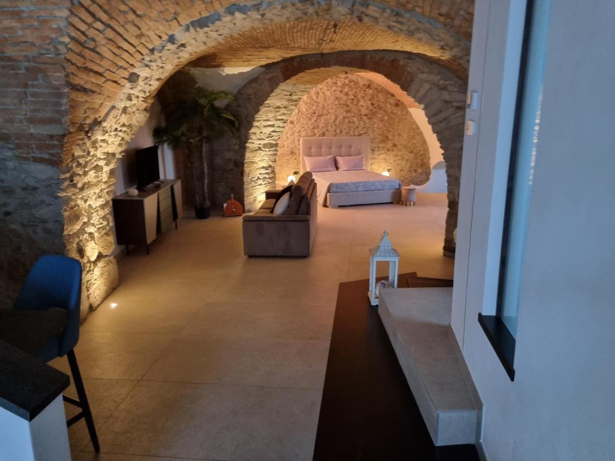 Suite D'Avalos Venosa Esterno foto