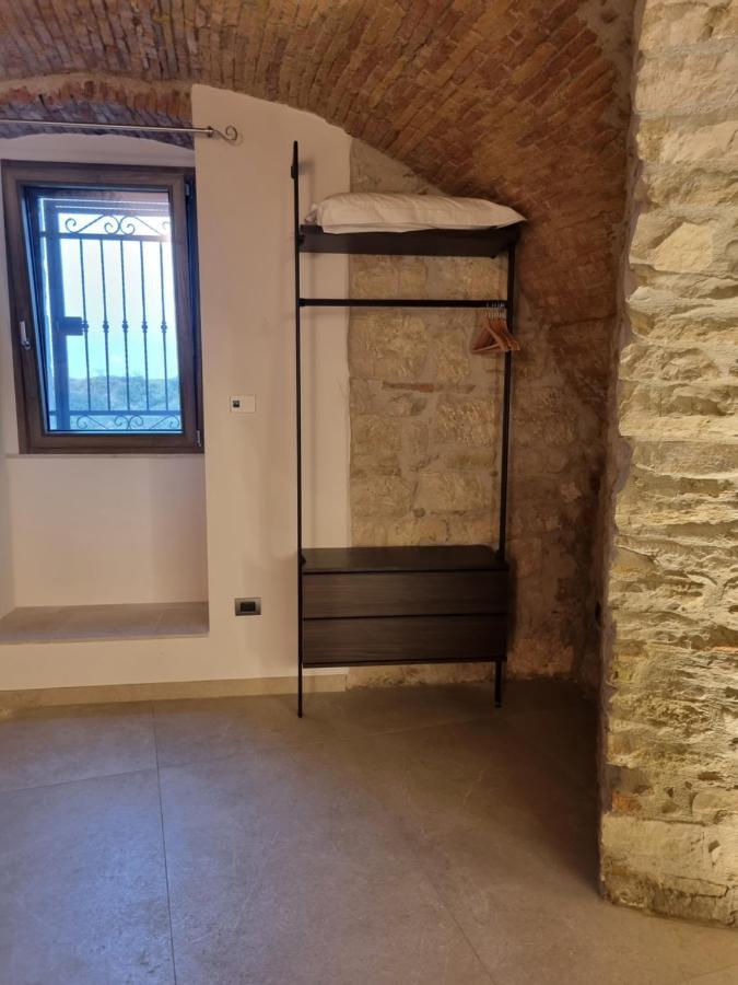 Suite D'Avalos Venosa Esterno foto