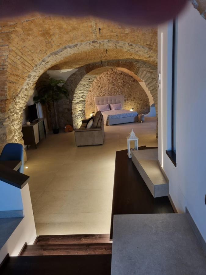 Suite D'Avalos Venosa Esterno foto