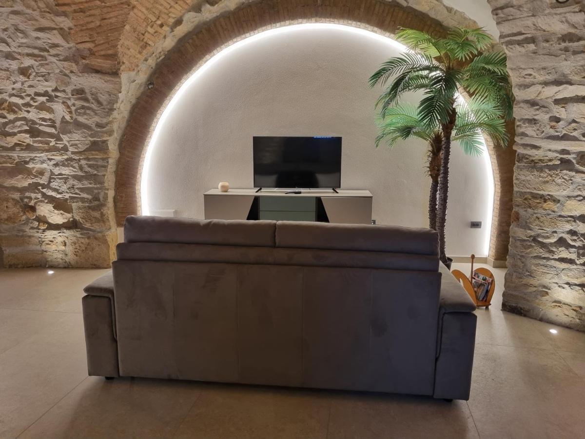 Suite D'Avalos Venosa Esterno foto